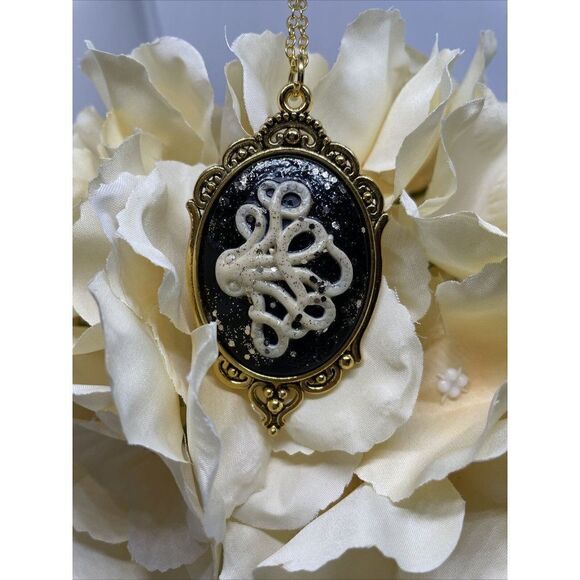 Octopus Ivory Black Cameo Gold Necklace Ocean Nautical Beach Kraken Nautical - Picture 2 of 6